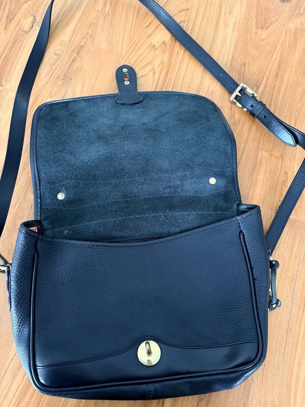 Vintage Dooney & Bourke All Weather Leather Carrier Black Purse - Picture 10 of 13